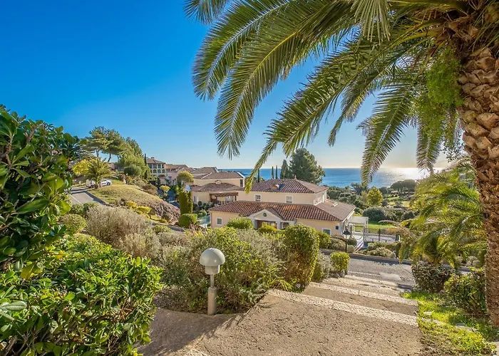 Apartamento L'esquinade - G4 126 By Interhome Saint-Raphaël