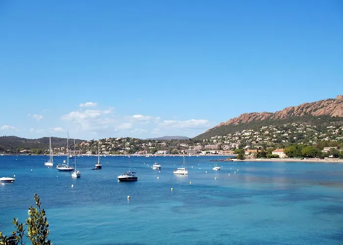 L'esquinade - G4 126 By Interhome Saint-Raphaël