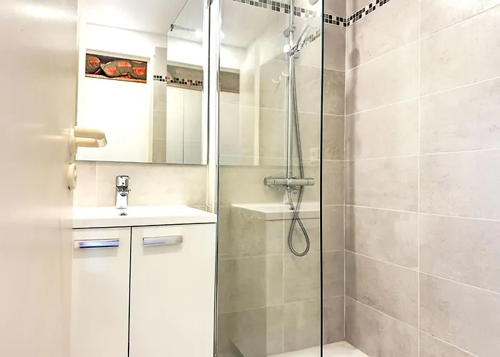 L'esquinade - G4 126 By Interhome *