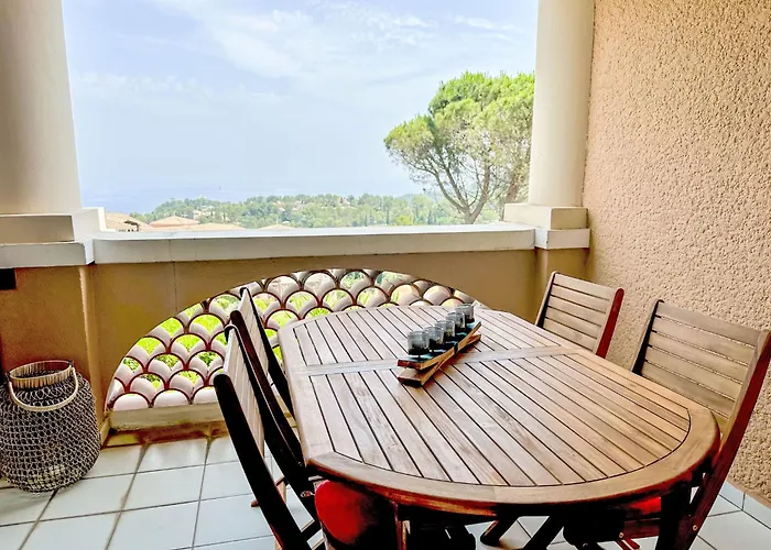 L'esquinade - G4 126 By Interhome Lejlighed Saint-Raphaël