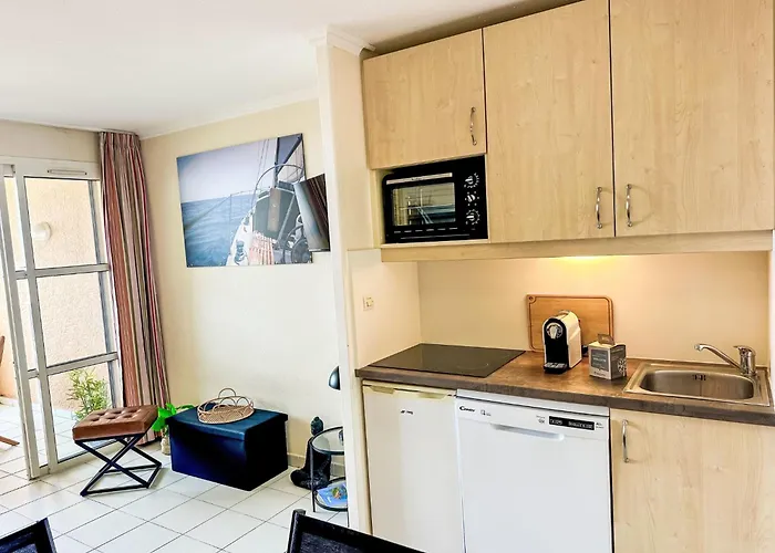 L'esquinade - G4 126 By Interhome Saint-Raphaël