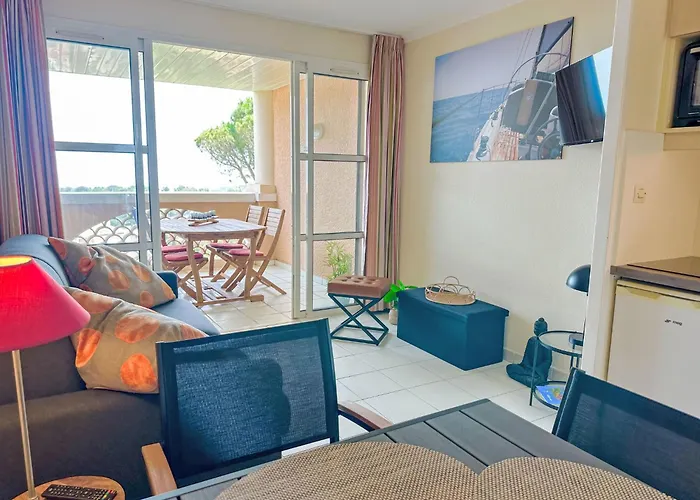 L'esquinade - G4 126 By Interhome * Saint-Raphaël